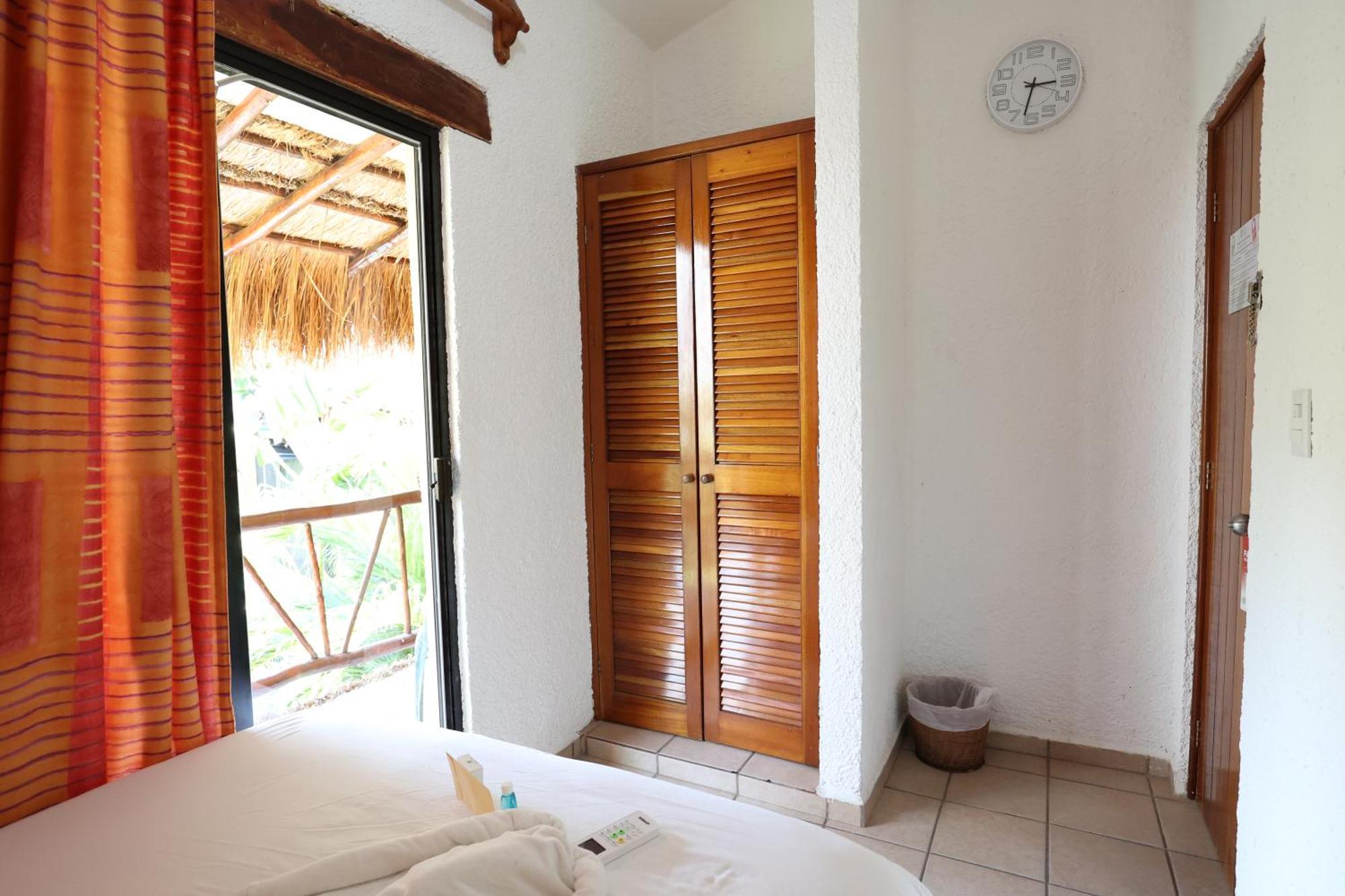 Hotel Bosque Caribe, 5Th Av. Zone ปลายาเดลการ์เมน ภายนอก รูปภาพ