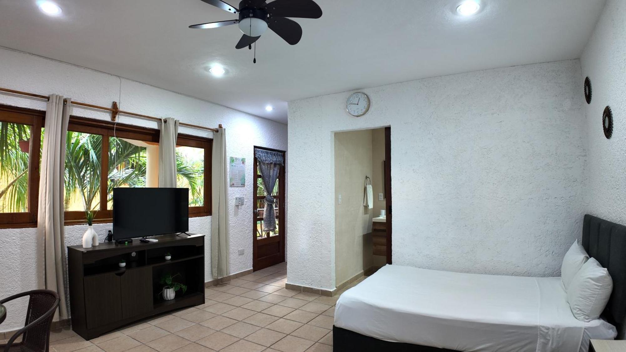 Hotel Bosque Caribe, 5Th Av. Zone ปลายาเดลการ์เมน ภายนอก รูปภาพ